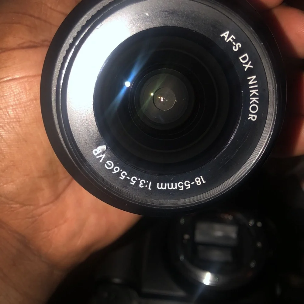 Nikon Digital Camera 7.9/9v 2.5A D3100